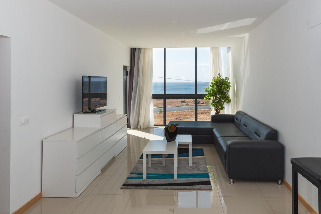 Aparthotel Cesaria Beach Praia Exterior photo